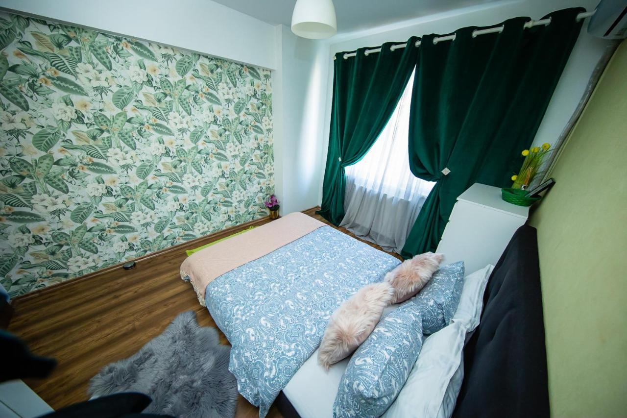 Smart Palas Apartament Ясси Екстер'єр фото